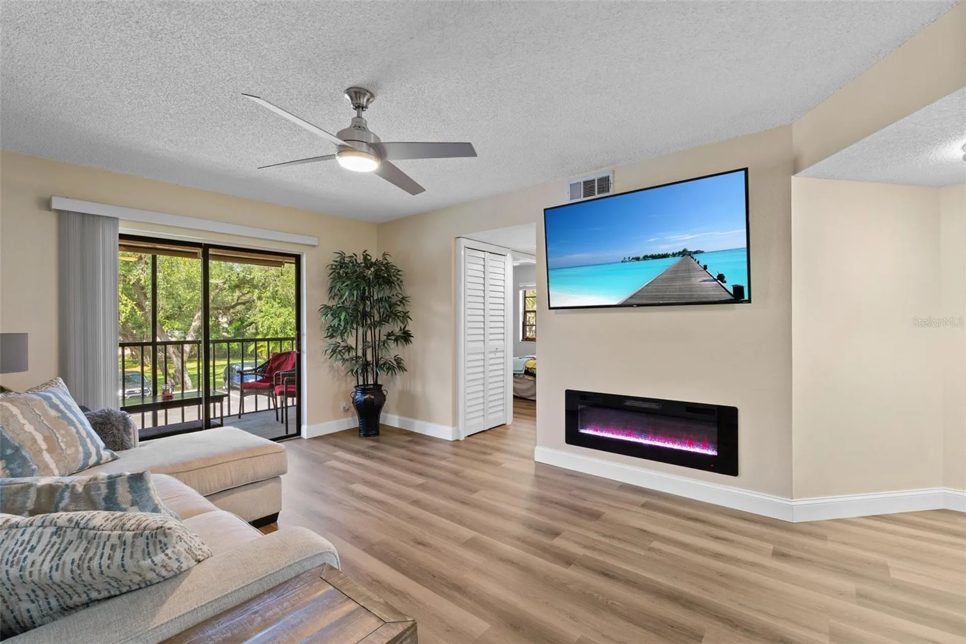 19505 Quesada Avenue Port Charlotte FL 33948