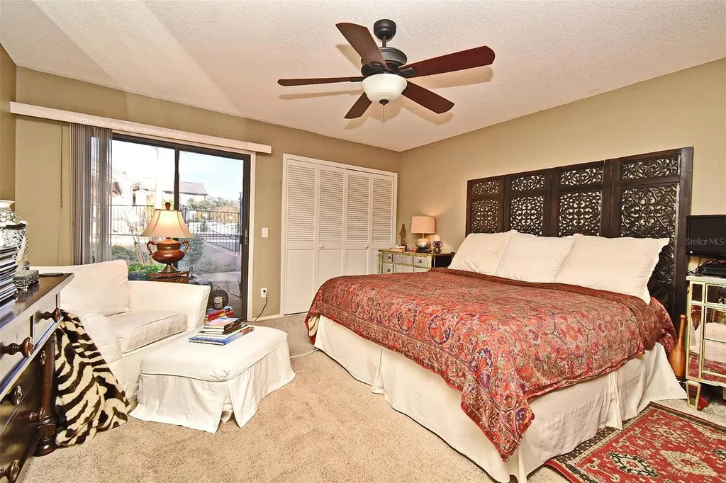 686 Lake Villas Drive Altamonte Springs FL 32701