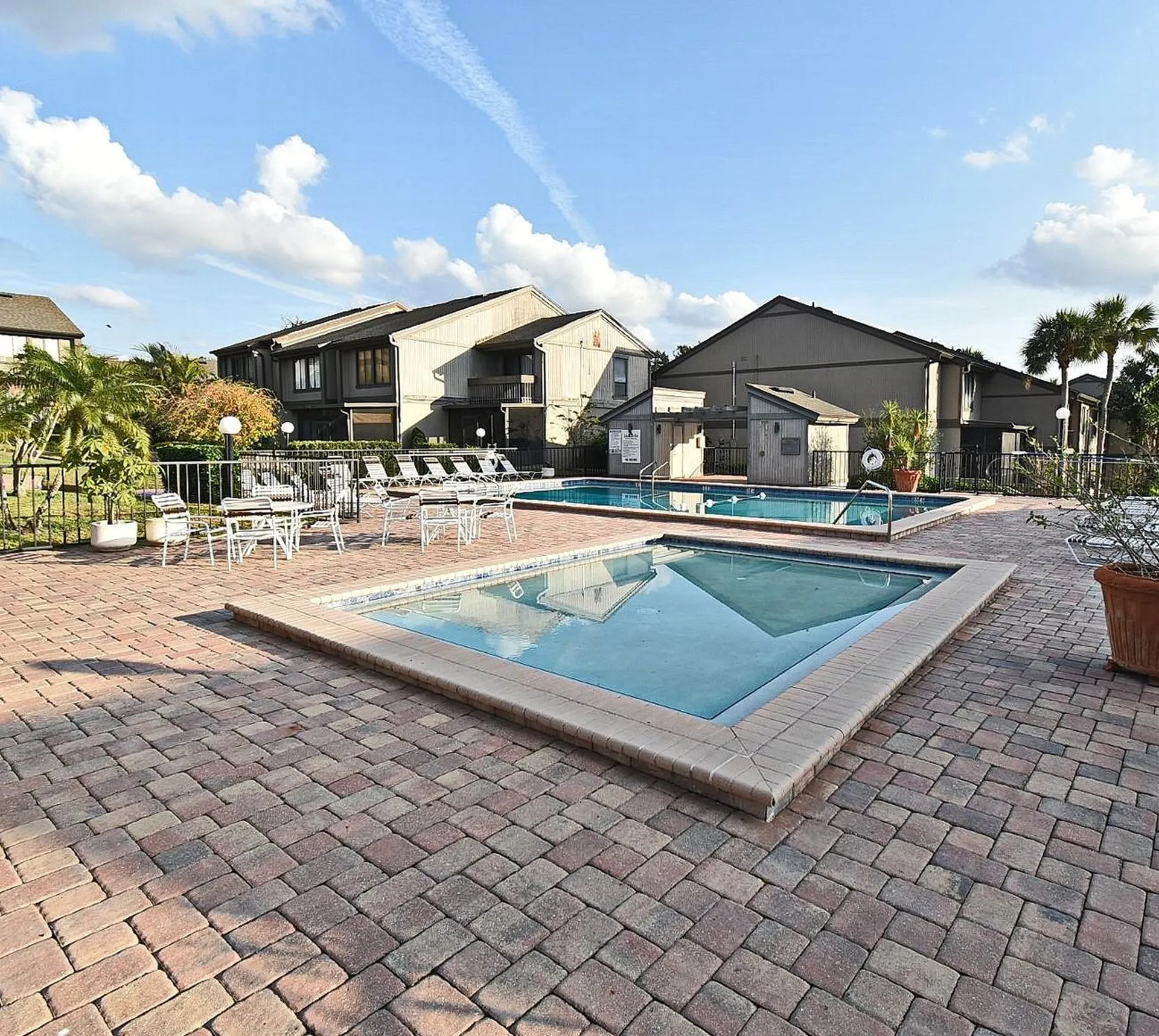686 Lake Villas Drive Altamonte Springs FL 32701