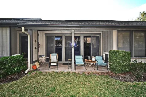 686 Lake Villas Drive Altamonte Springs FL 32701
