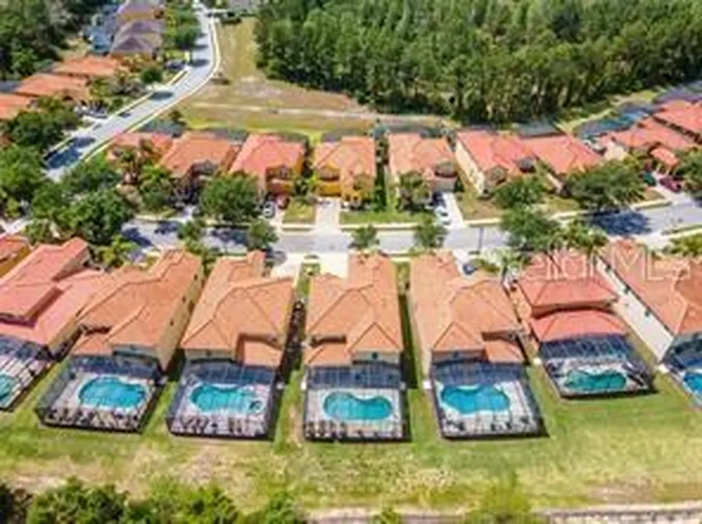 446 Orange Cosmos Boulevard Davenport FL 33837