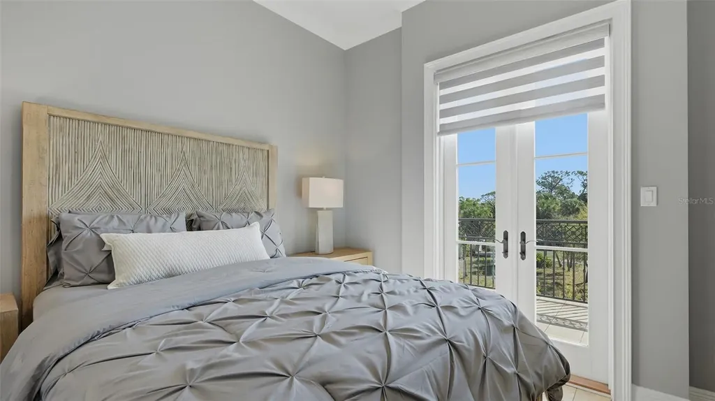 445 N Orange Avenue Sarasota FL 34236