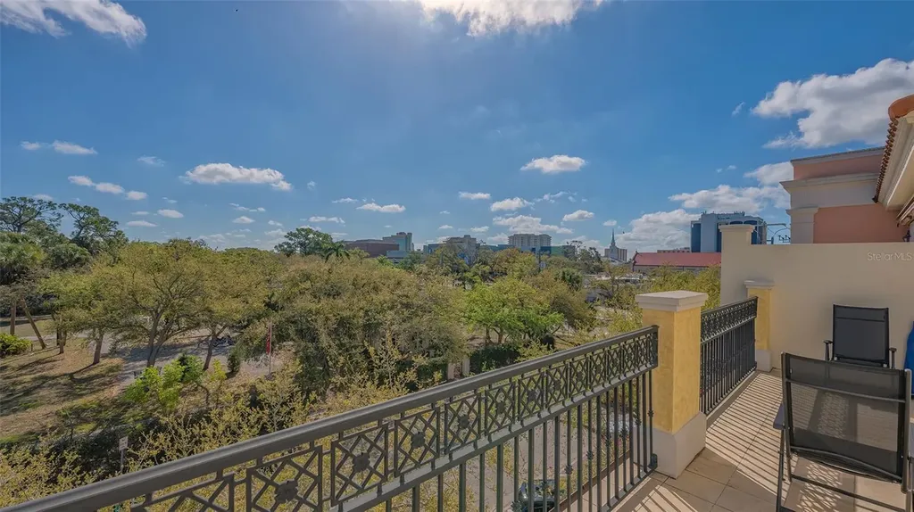 445 N Orange Avenue Sarasota FL 34236