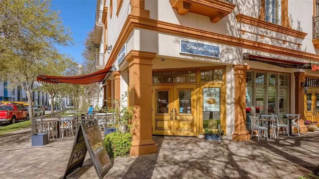 445 N Orange Avenue Sarasota FL 34236