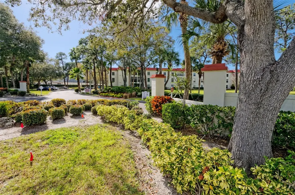 2700 Bayshore Boulevard Dunedin FL 34698
