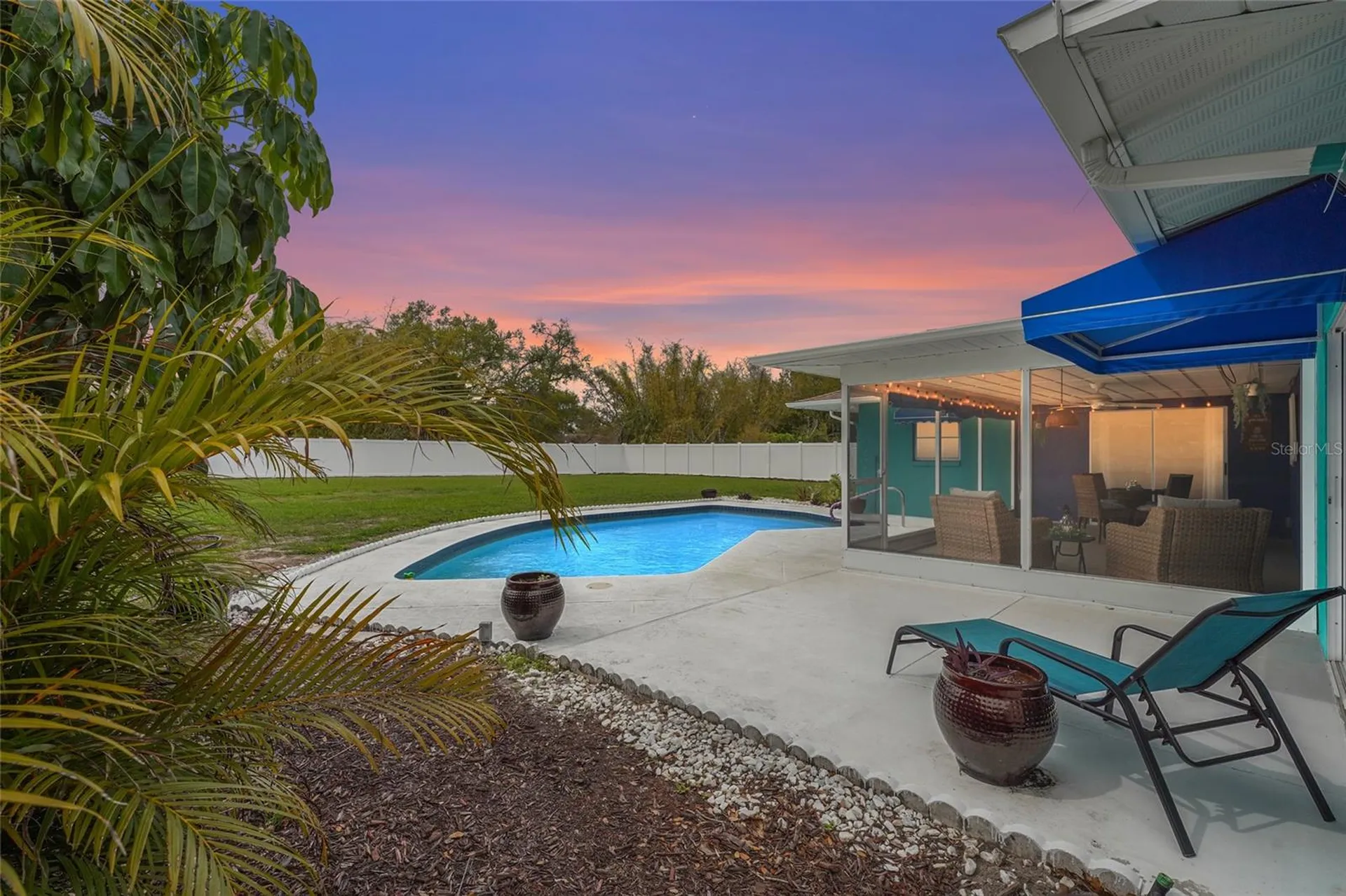 7320 Meadowbrook Drive Sarasota FL 34243