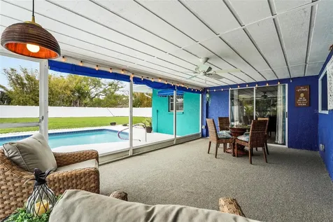 7320 Meadowbrook Drive Sarasota FL 34243