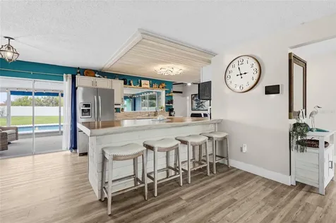 7320 Meadowbrook Drive Sarasota FL 34243
