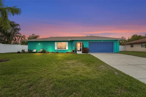 7320 Meadowbrook Drive Sarasota FL 34243