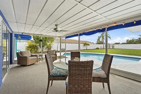 7320 Meadowbrook Drive Sarasota FL 34243