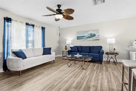7320 Meadowbrook Drive Sarasota FL 34243