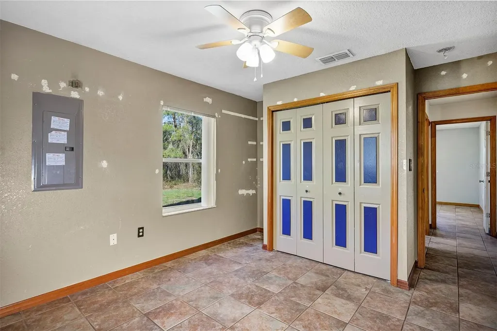 2588 County Road 245c Oxford FL 34484