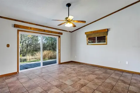 2588 County Road 245c Oxford FL 34484