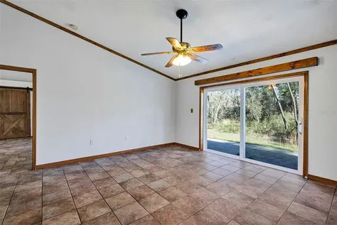 2588 County Road 245c Oxford FL 34484