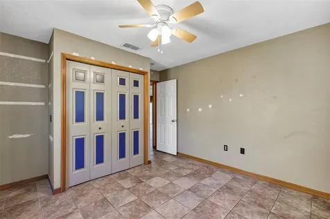 2588 County Road 245c Oxford FL 34484