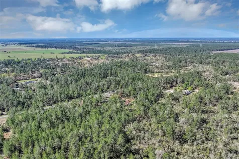 2588 County Road 245c Oxford FL 34484