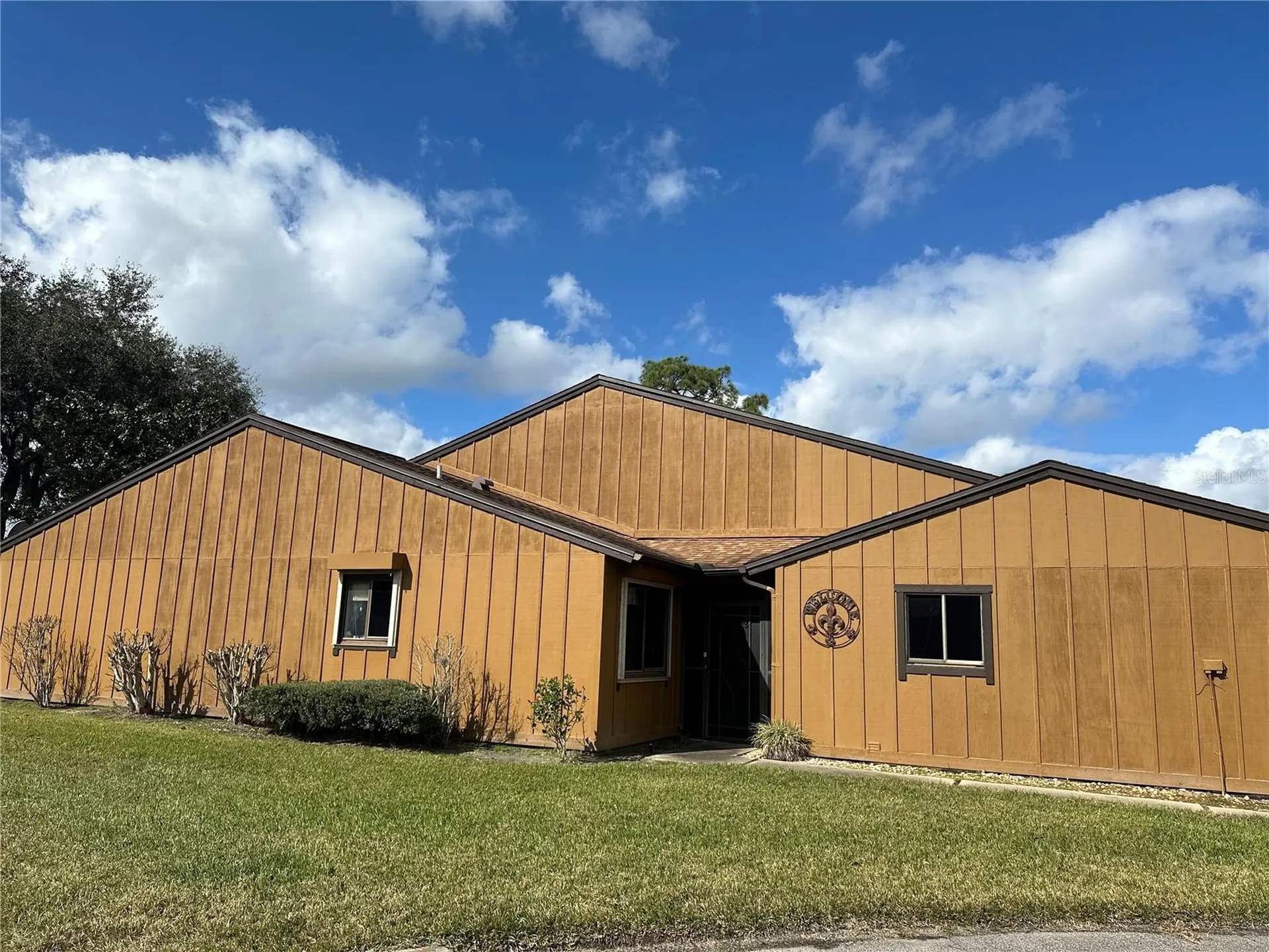 156 Lakewood Village Circle Daytona Beach FL 32119