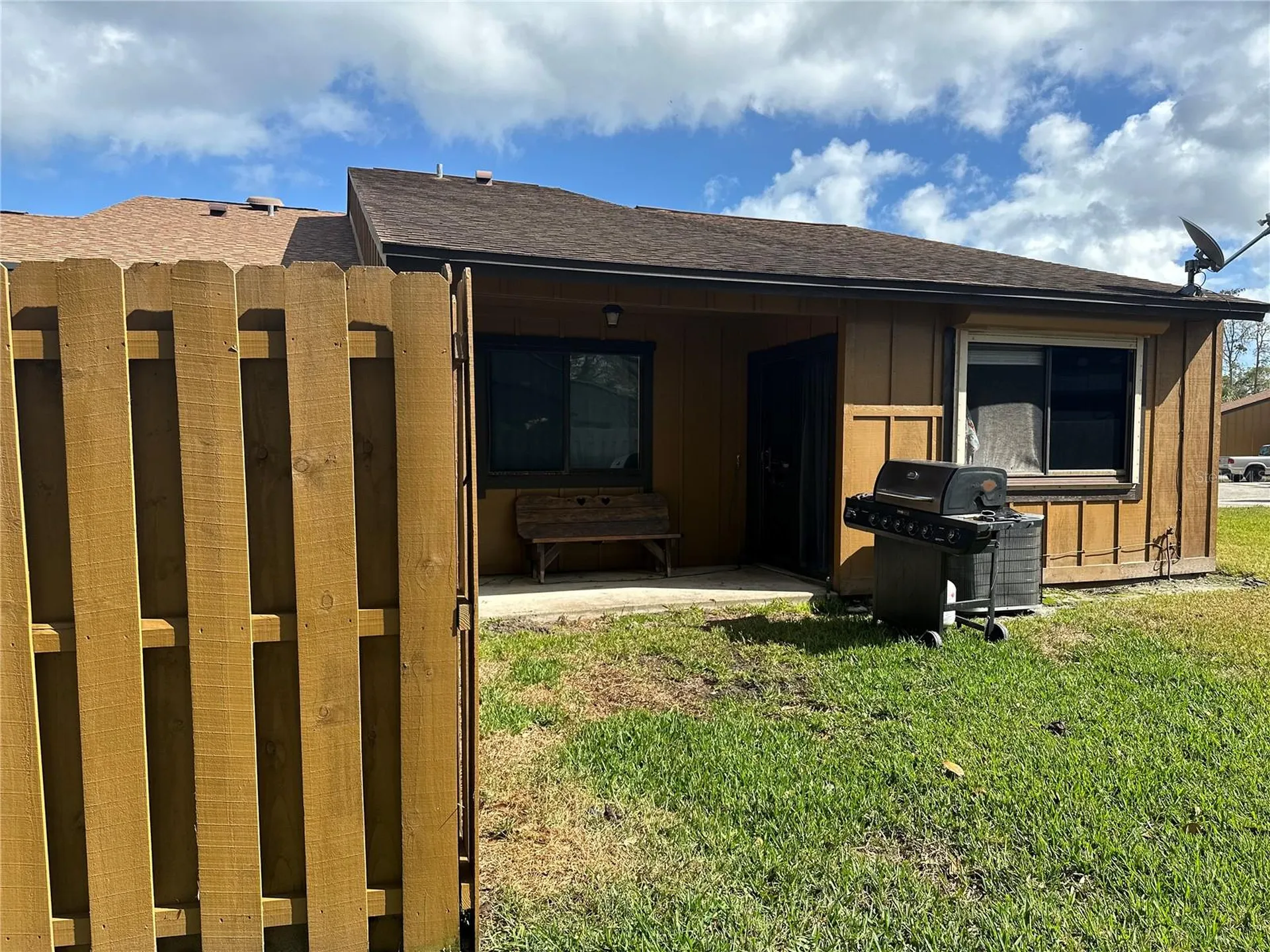 156 Lakewood Village Circle Daytona Beach FL 32119