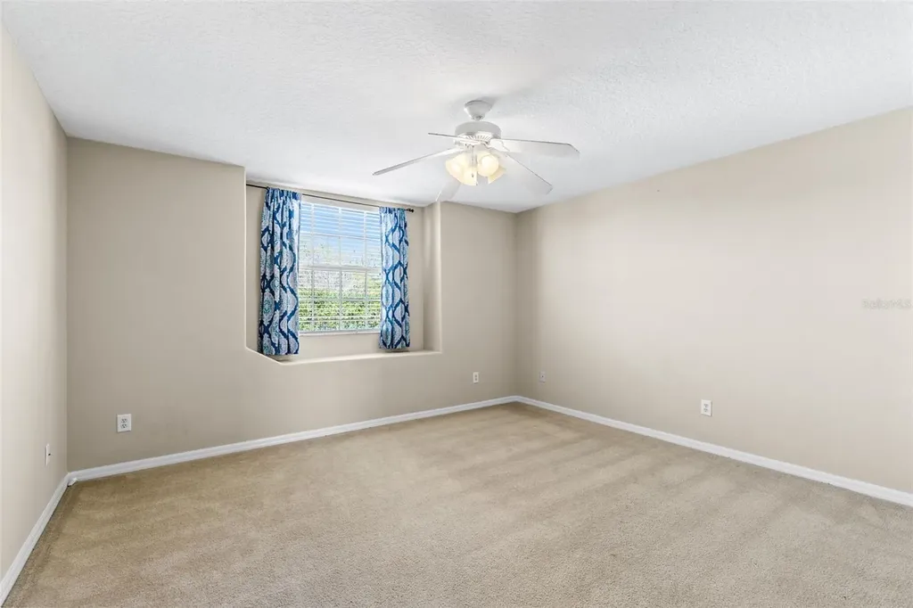 6658 Lake Pembroke Place Orlando FL 32829
