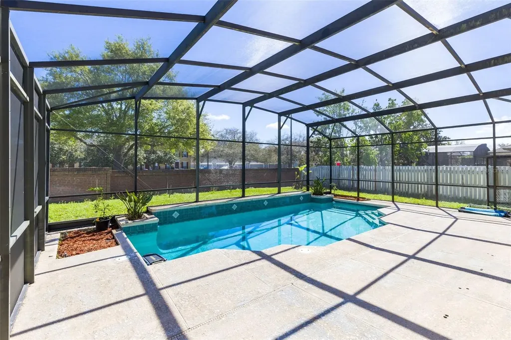 6658 Lake Pembroke Place Orlando FL 32829