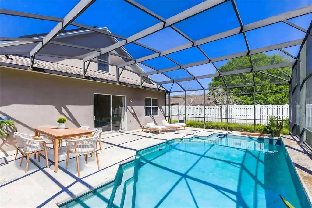 6658 Lake Pembroke Place Orlando FL 32829