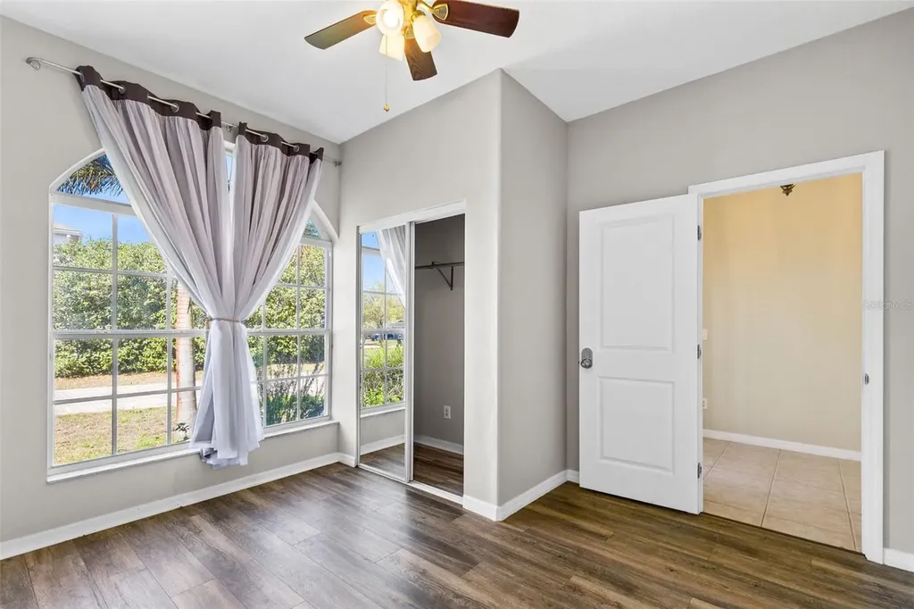 6658 Lake Pembroke Place Orlando FL 32829