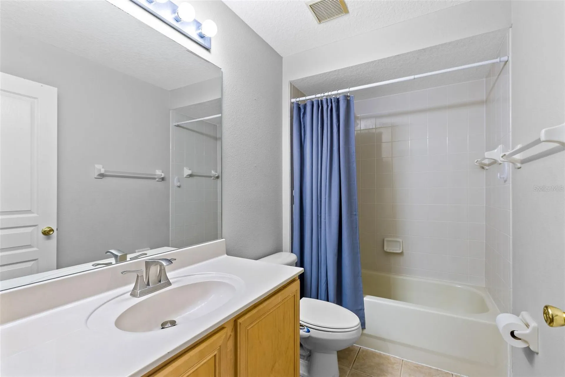 6658 Lake Pembroke Place Orlando FL 32829