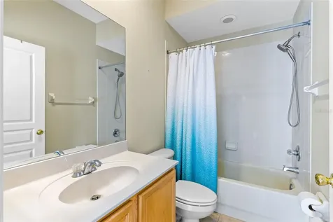 6658 Lake Pembroke Place Orlando FL 32829