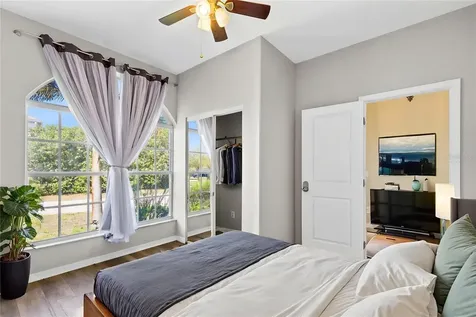 6658 Lake Pembroke Place Orlando FL 32829
