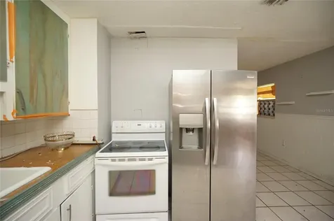 4911 N Habana Avenue Tampa FL 33614