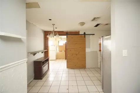 4911 N Habana Avenue Tampa FL 33614