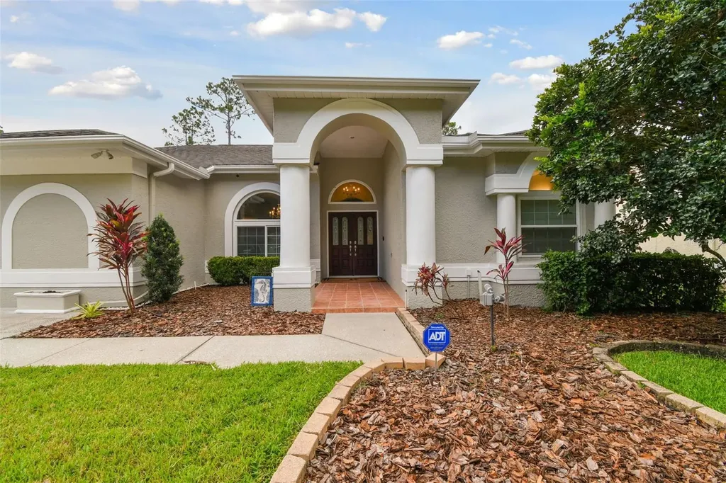 2159 Warwick Drive Oldsmar FL 34677