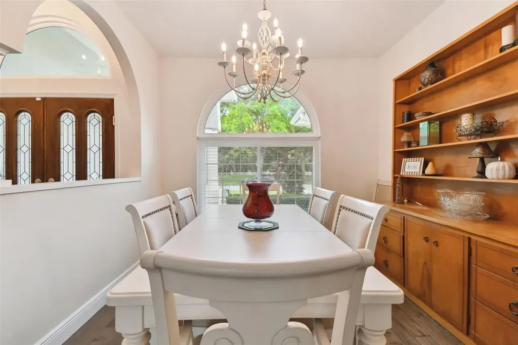 2159 Warwick Drive Oldsmar FL 34677
