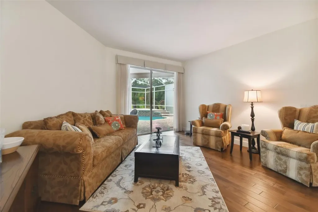 2159 Warwick Drive Oldsmar FL 34677
