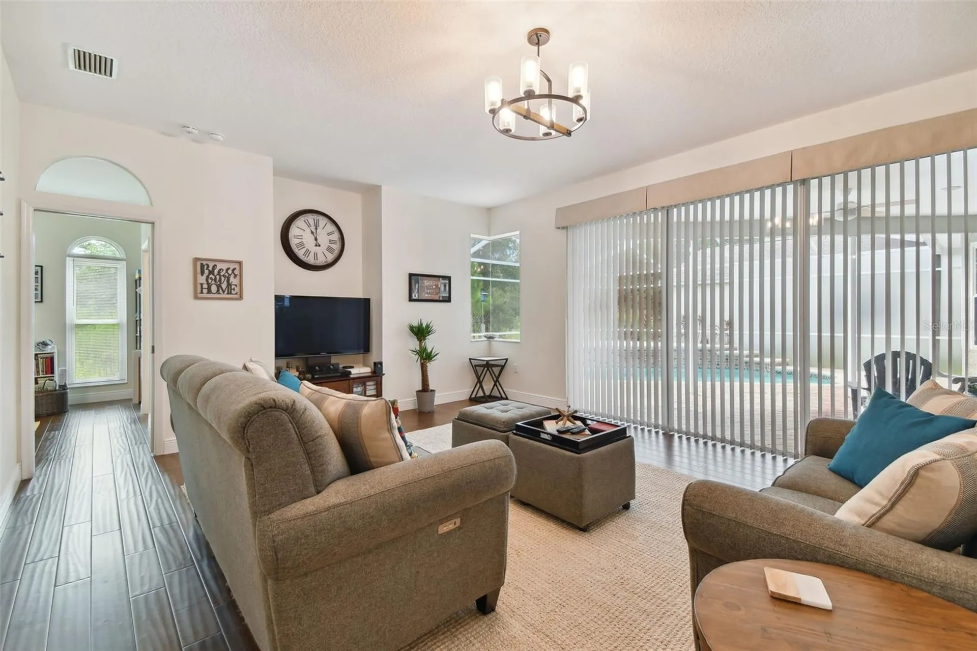 2159 Warwick Drive Oldsmar FL 34677