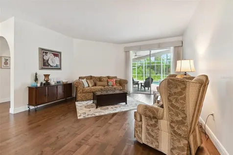 2159 Warwick Drive Oldsmar FL 34677