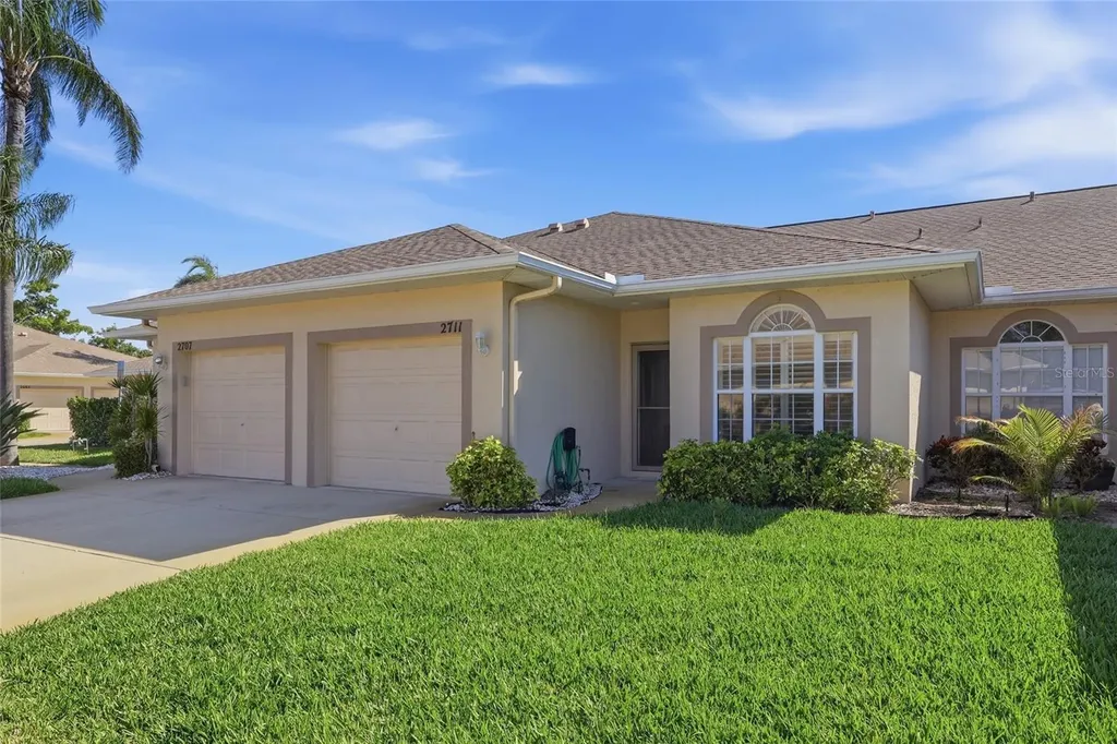 2711 73rd Court W Bradenton FL 34209