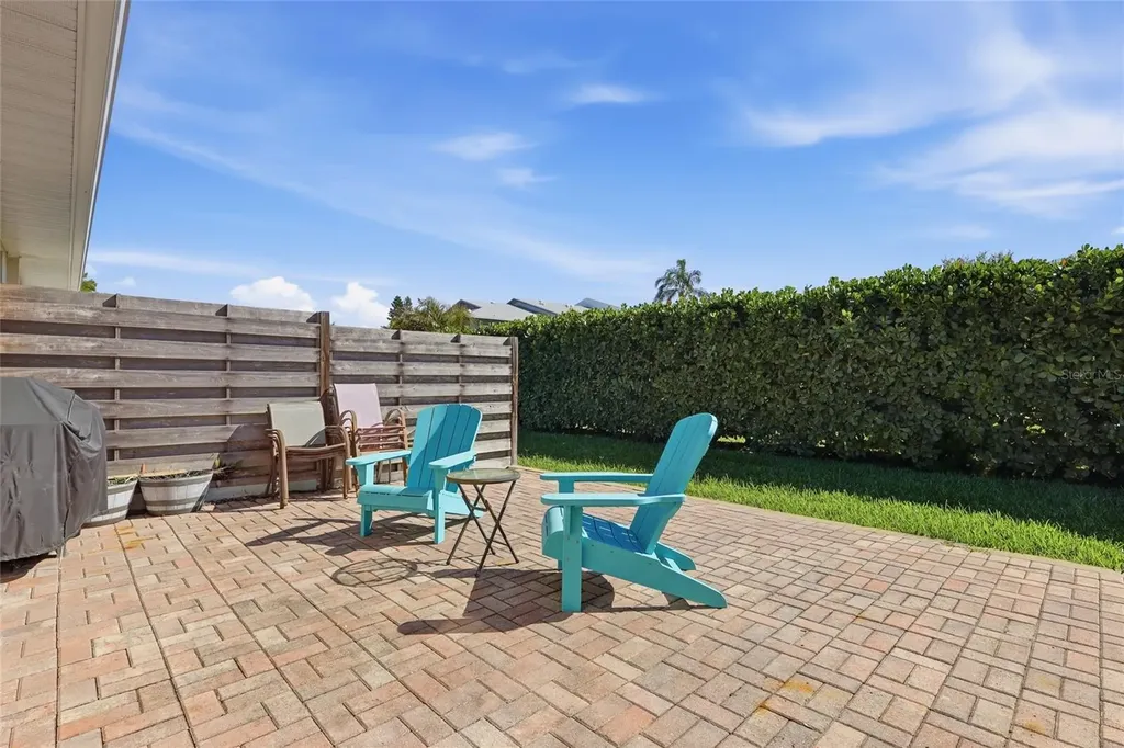 2711 73rd Court W Bradenton FL 34209