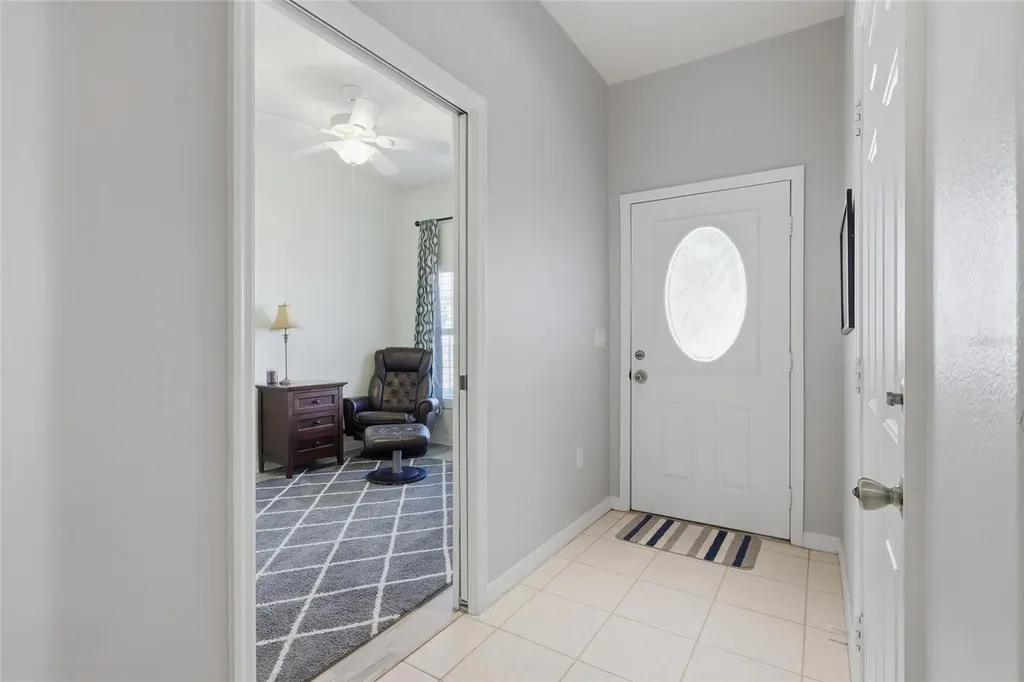 2711 73rd Court W Bradenton FL 34209