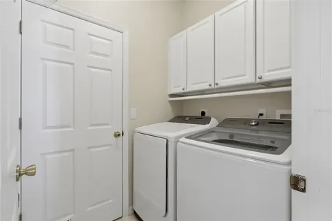 2711 73rd Court W Bradenton FL 34209