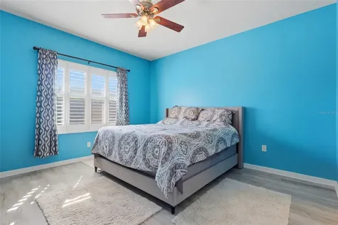 2711 73rd Court W Bradenton FL 34209