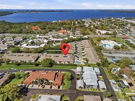 2711 73rd Court W Bradenton FL 34209