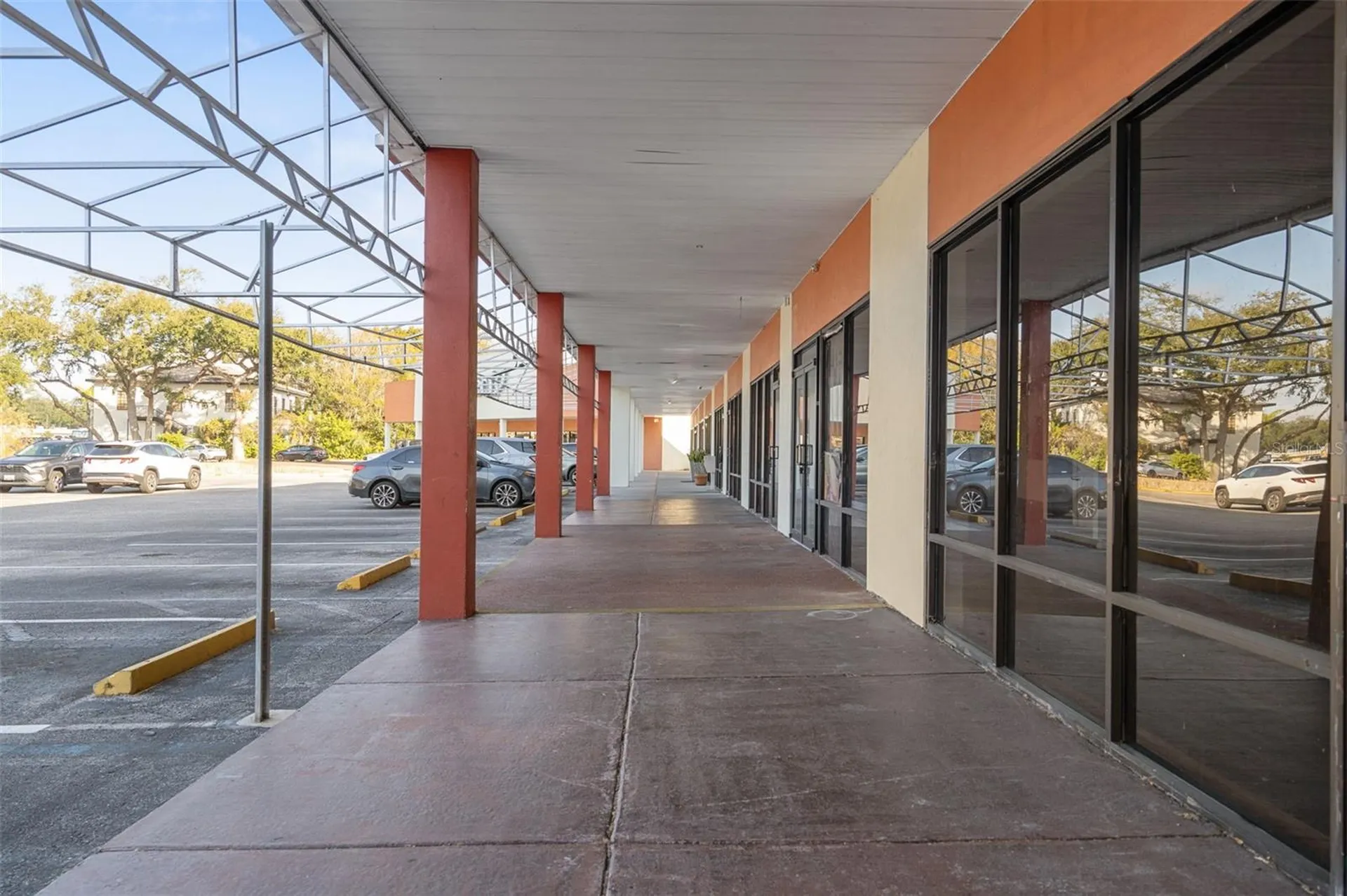 13705 N Dale Mabry Highway Tampa FL 33618
