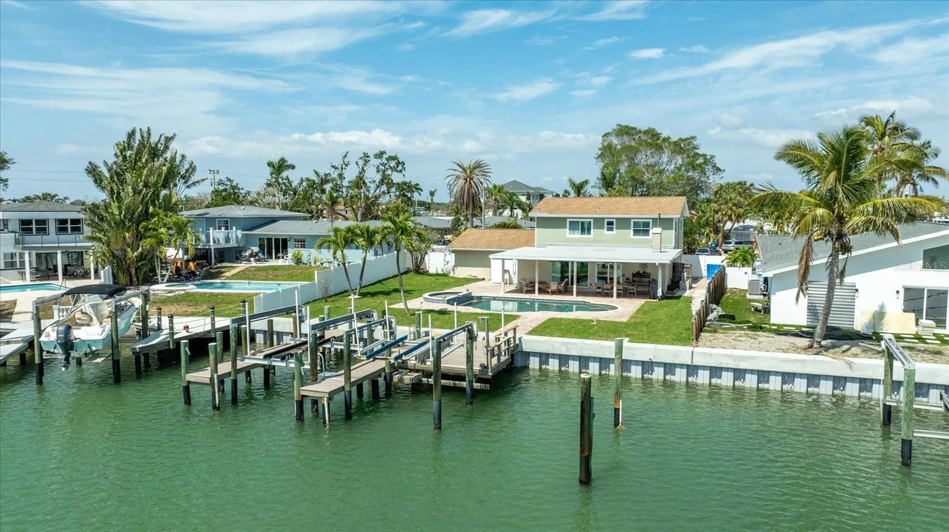 7886 9th Avenue S St Petersburg FL 33707