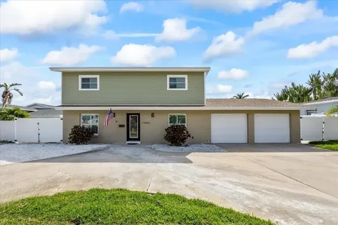 7886 9th Avenue S St Petersburg FL 33707