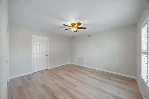 7886 9th Avenue S St Petersburg FL 33707
