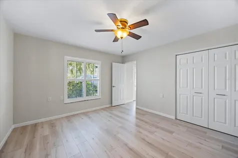 7886 9th Avenue S St Petersburg FL 33707