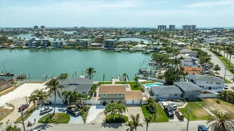 7886 9th Avenue S St Petersburg FL 33707