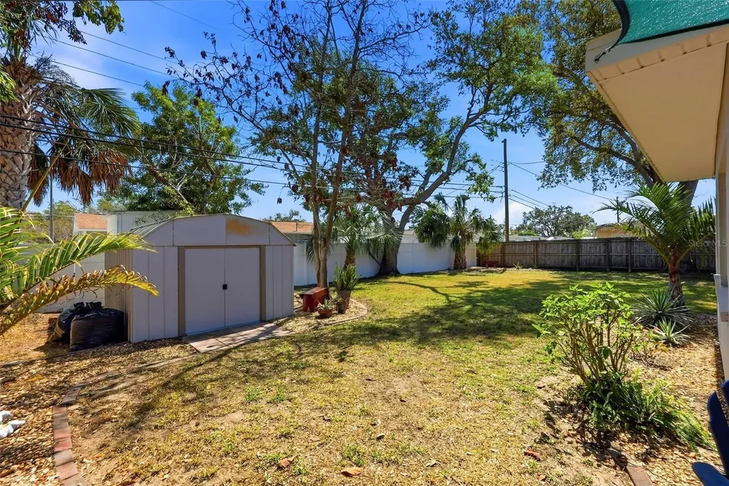 6535 10th Street N St Petersburg FL 33702