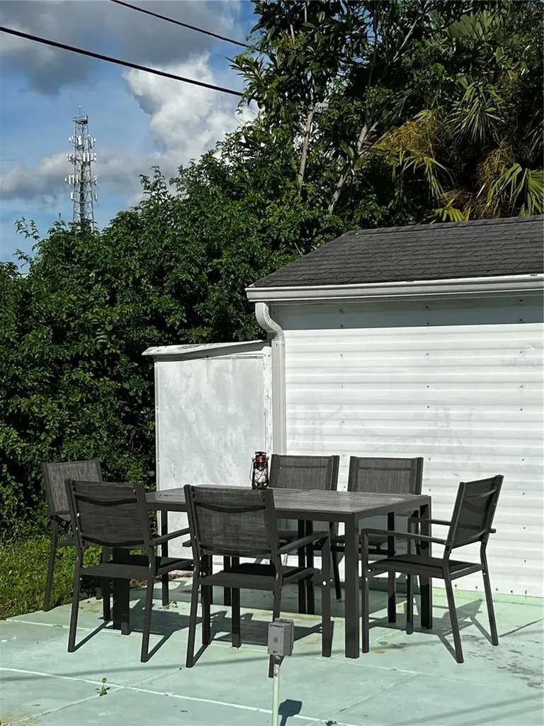 8186 Agress Avenue North Port FL 34287
